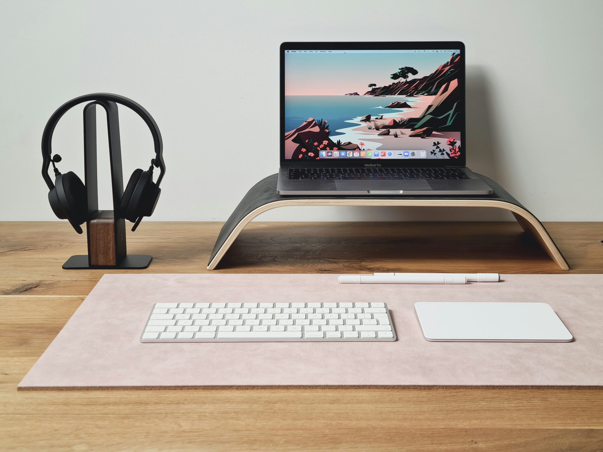Laptop workstation